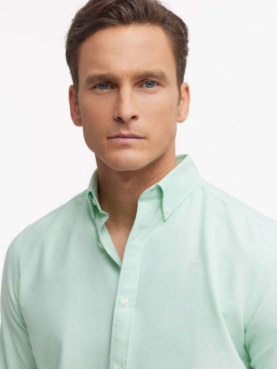 Cómo Vestir Colores De Camisas Para Morenos Camisa Combinacion