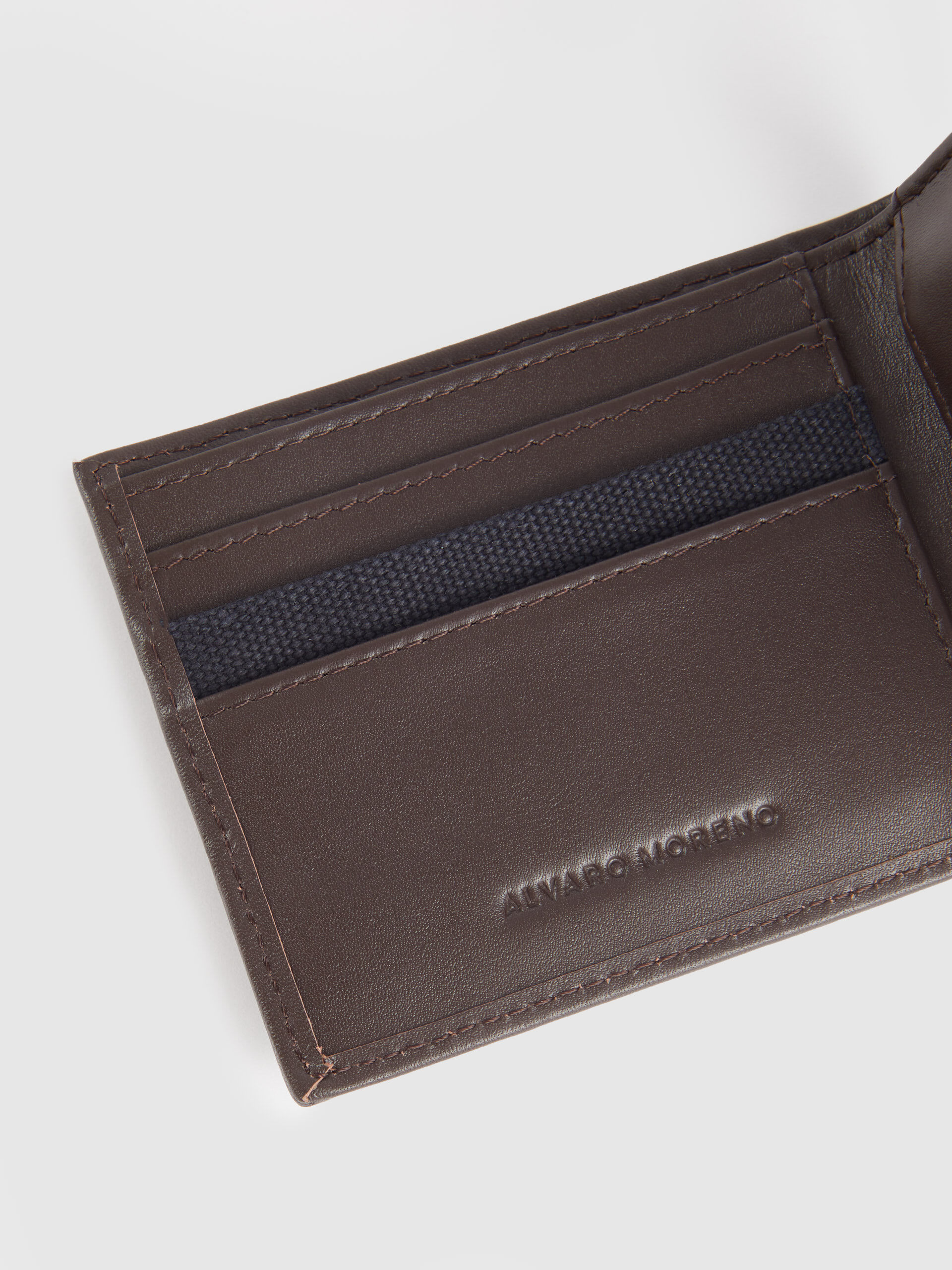 Cartera hombre 2025 alvaro moreno