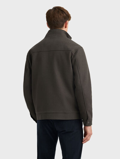 CAZADORA TRENKA VERDE