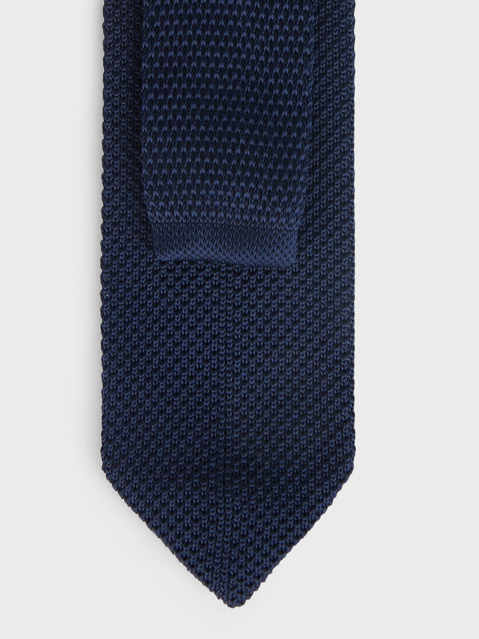 CORBATA PUNTO
