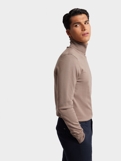 JERSEY CUELLO VUELTO