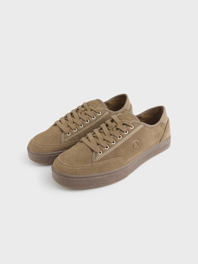 SNEAKERS KLEIN MARRÓN