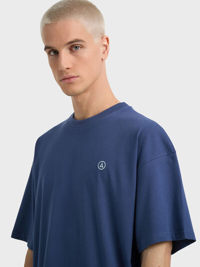 CAMISETA OVERSIZE AZUL MARINO