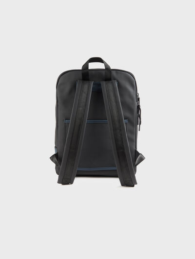 MOCHILA RUBBER