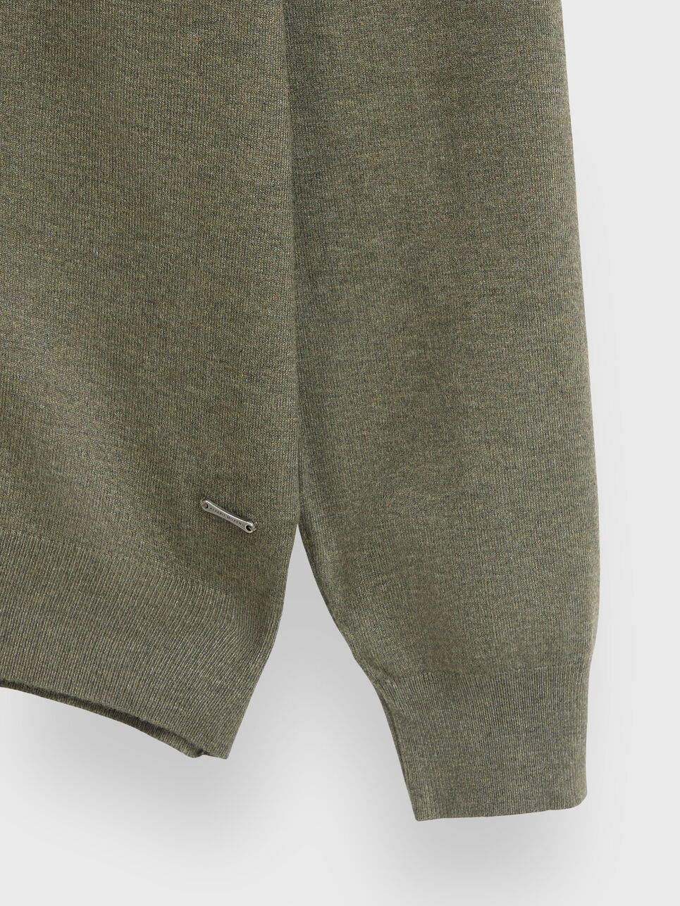 JERSEY CUELLO VUELTO