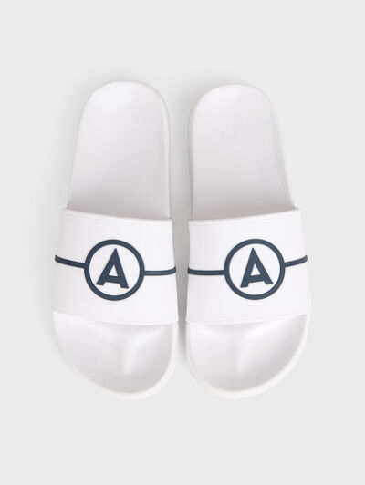 CHANCLAS LOGO BLANCO