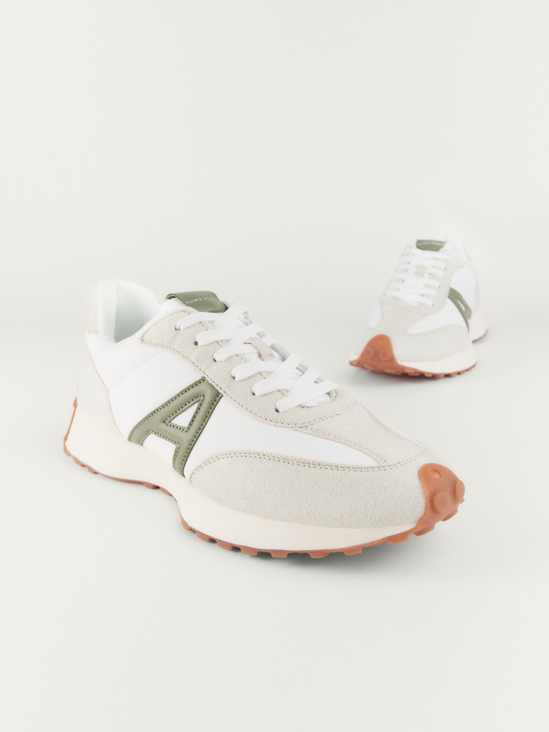 Sneakers Alvaro Moreno
