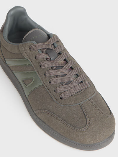 SNEAKERS ROGER