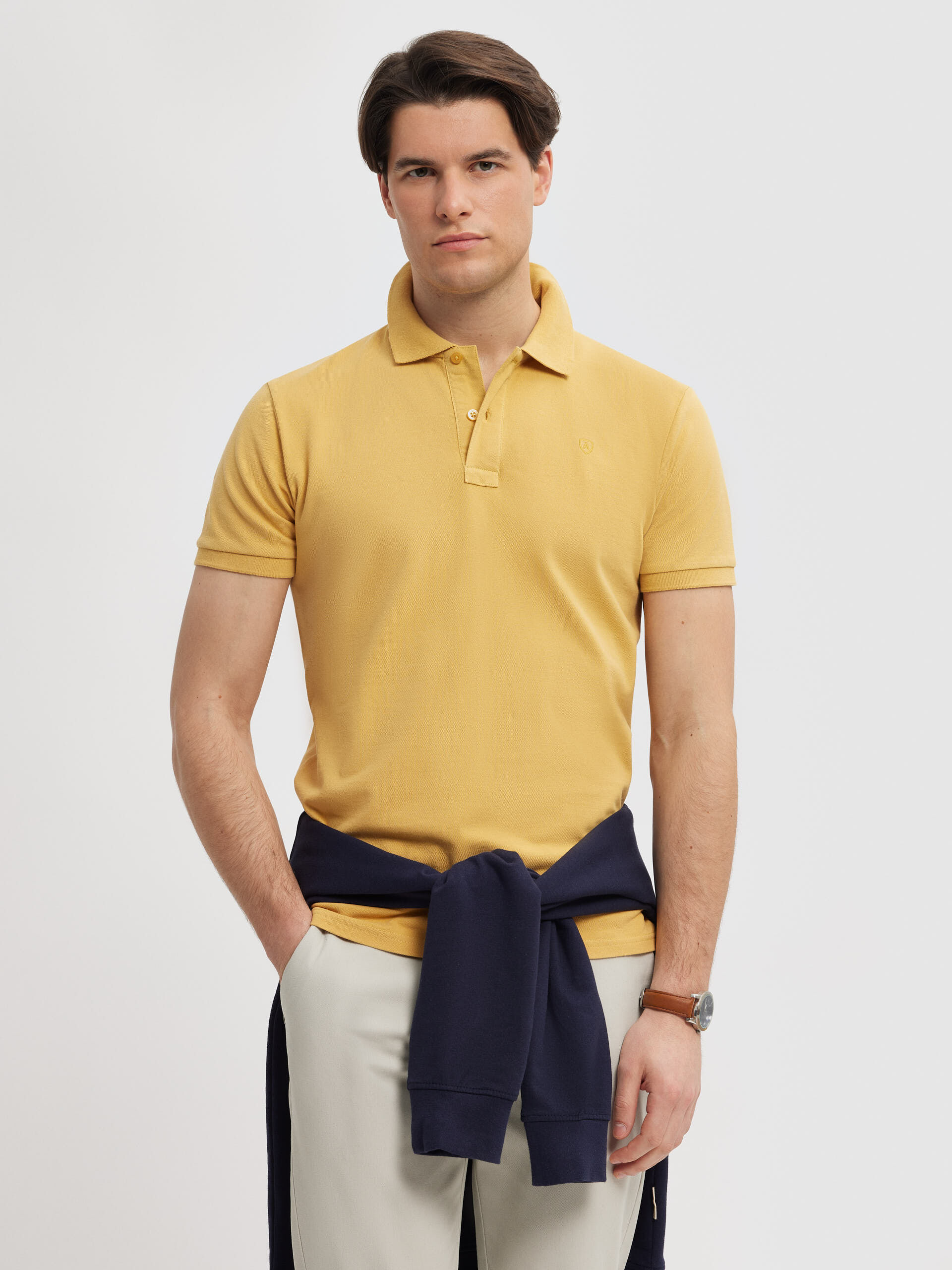 Polo mostaza hombre store