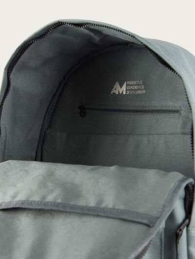 MOCHILA GUIDO
