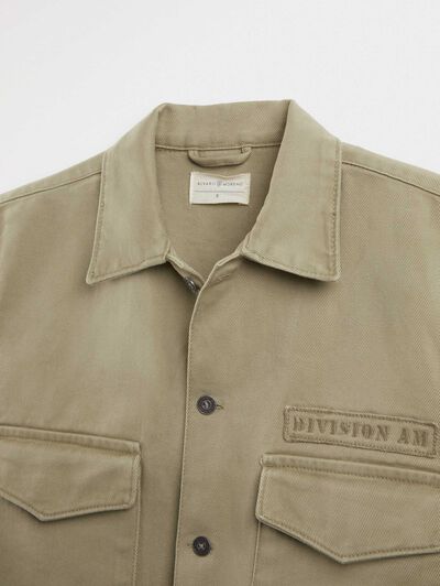 SOBRECAMISA DIVISION