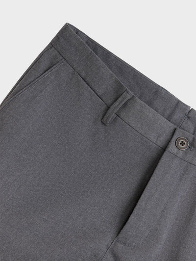 PANTALON CARGO FRANELA GRIS