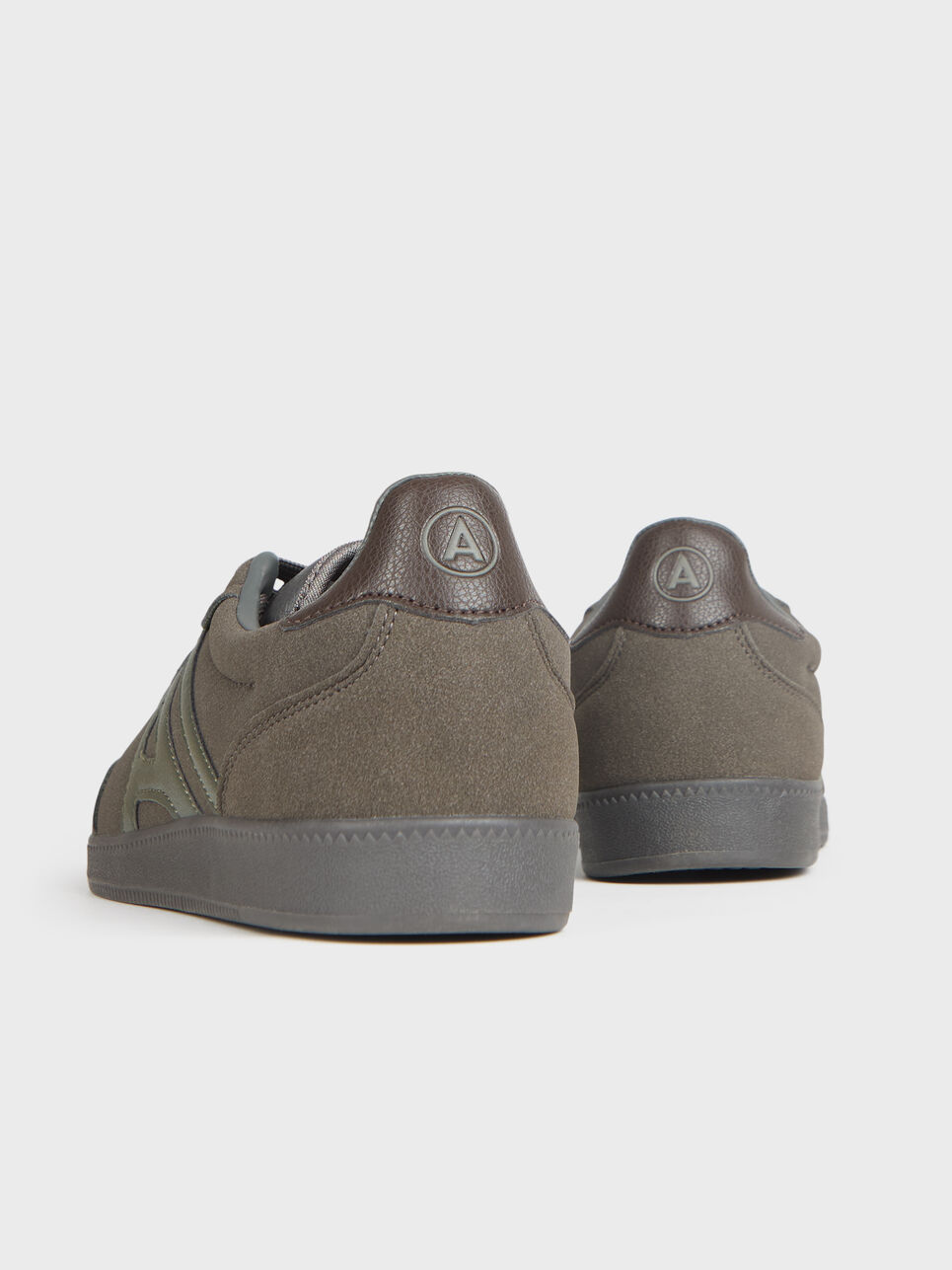 SNEAKERS ROGER