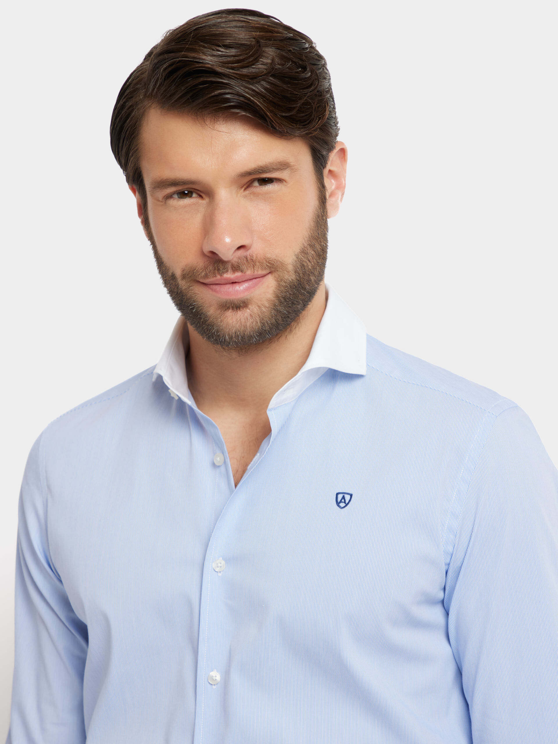 Camisa blanca alvaro moreno sales
