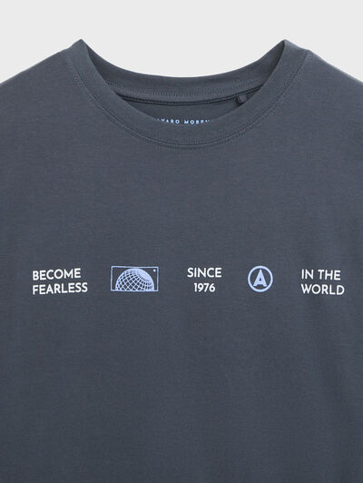 CAMISETA WORLD AZUL MARINO