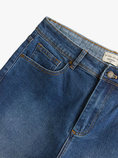 BERMUDA DENIM VUELTA AZUL MARINO