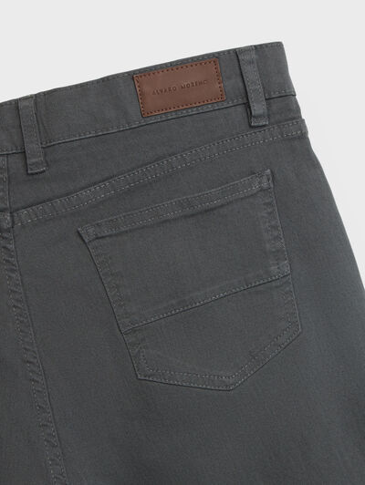 PANTALON 5 POCKETS