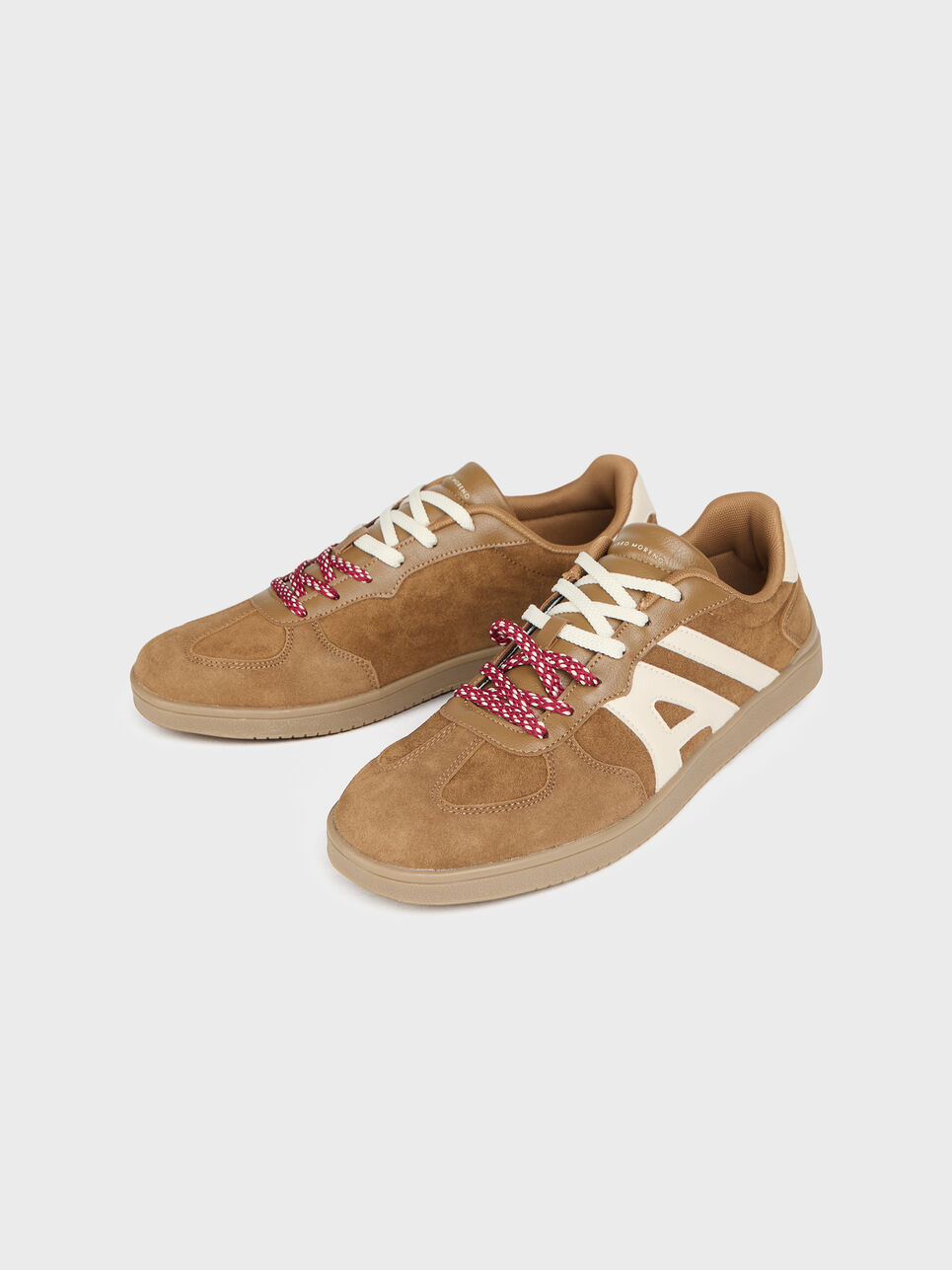 SNEAKERS VARSITY