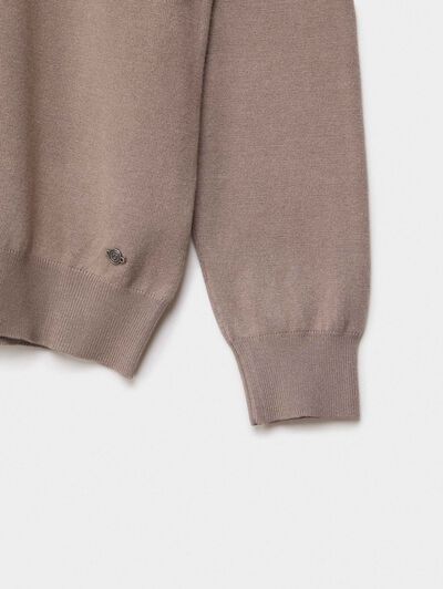 JERSEY CUELLO VUELTO