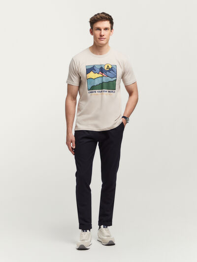 CAMISETA MOUNTAIN BEIGE