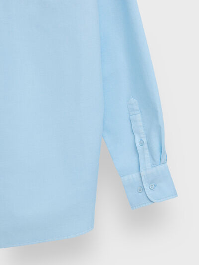 POLERA OXFORD DYE CELESTE