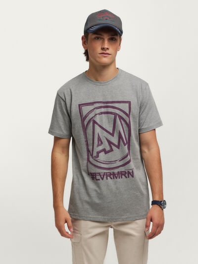 CAMISETA LOGO GRIS