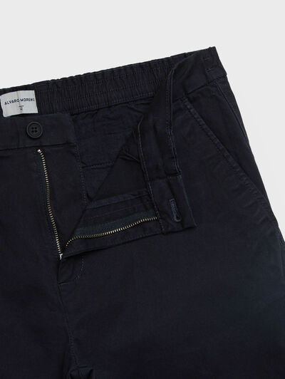 PANTALON NOLAN AZUL MARINO