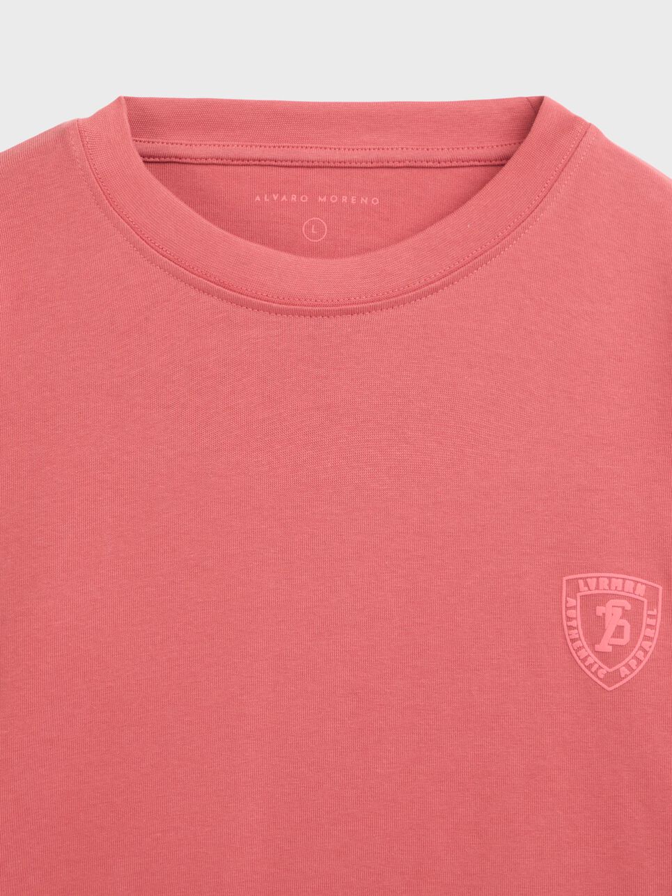 CAMISETA VARSITY