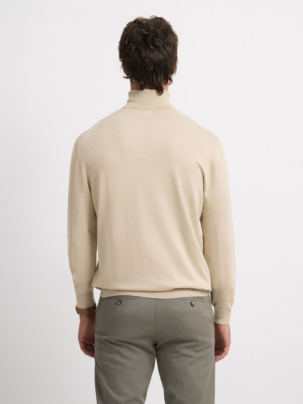 JERSEY CUELLO VUELTO