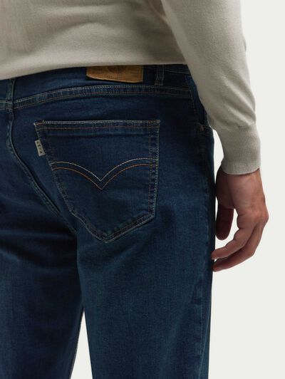 PANTALON DENIM LUCKY