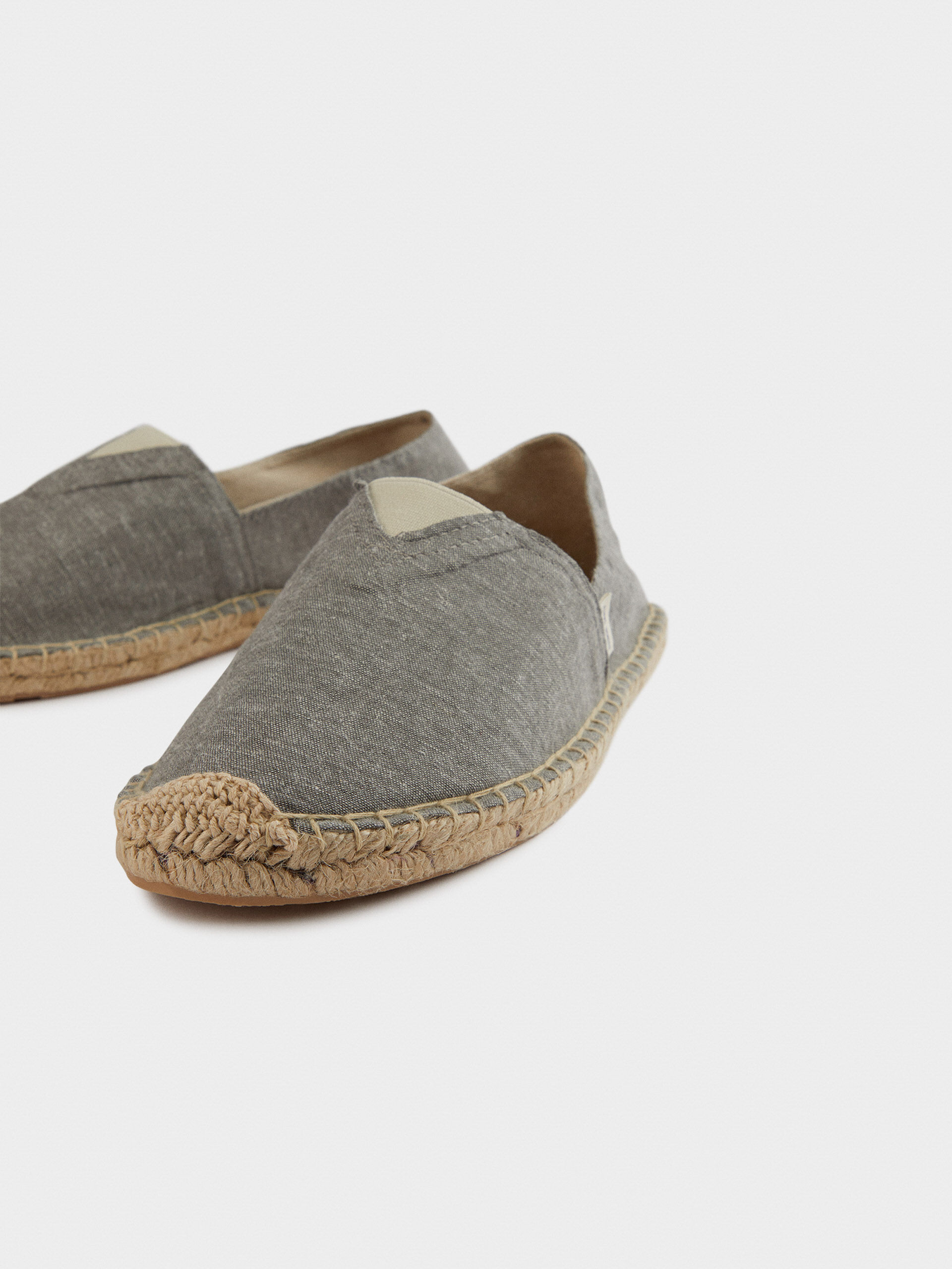 Zapatos | Álvaro Moreno