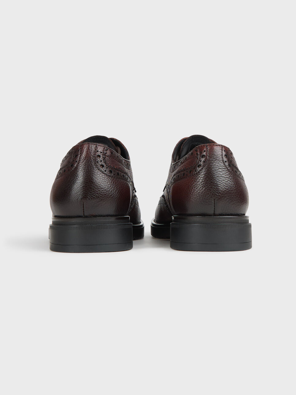 BLUCHER PICADO PIEL