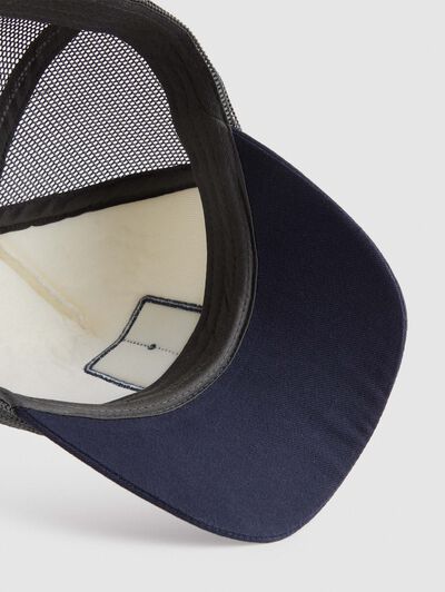GORRA WORLDWIDE