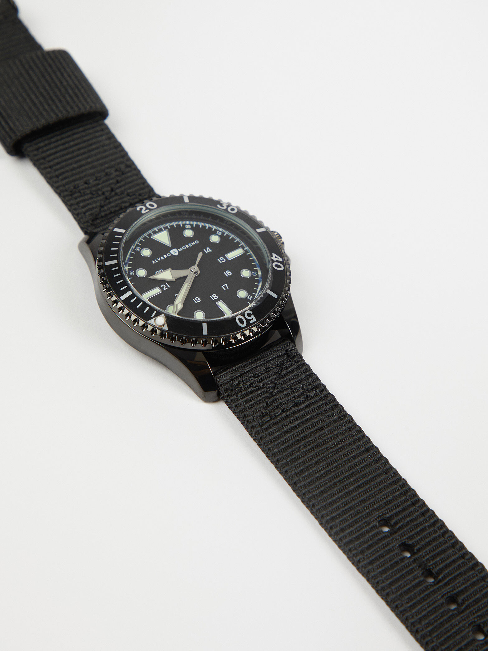 RELOJ ARMY NEGRO