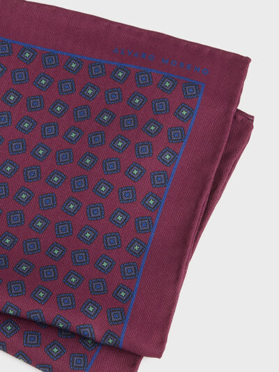 PA&Ntilde;UELO PRINTED BURDEOS