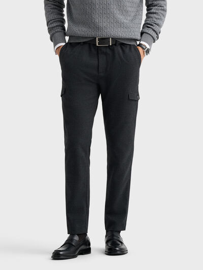 PANTALON CARGO FRANELA GRIS