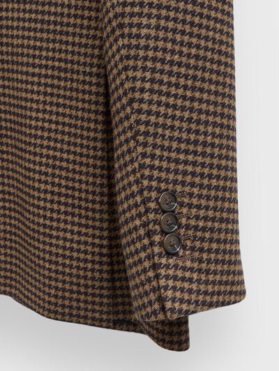 AMERICANA HOUNDSTOOTH TWIST