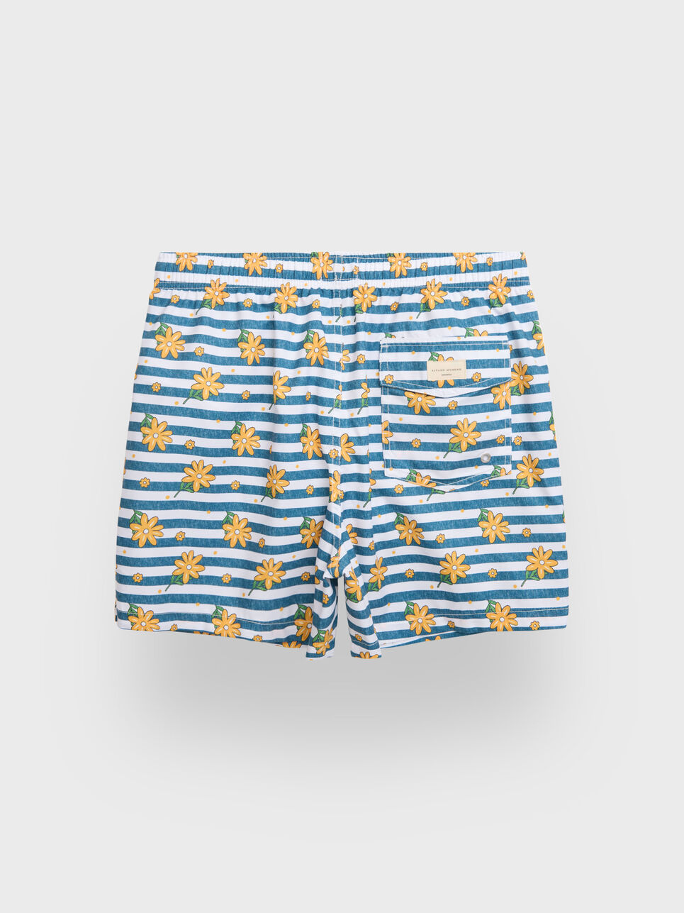 BA&Ntilde;ADOR TROPICAL