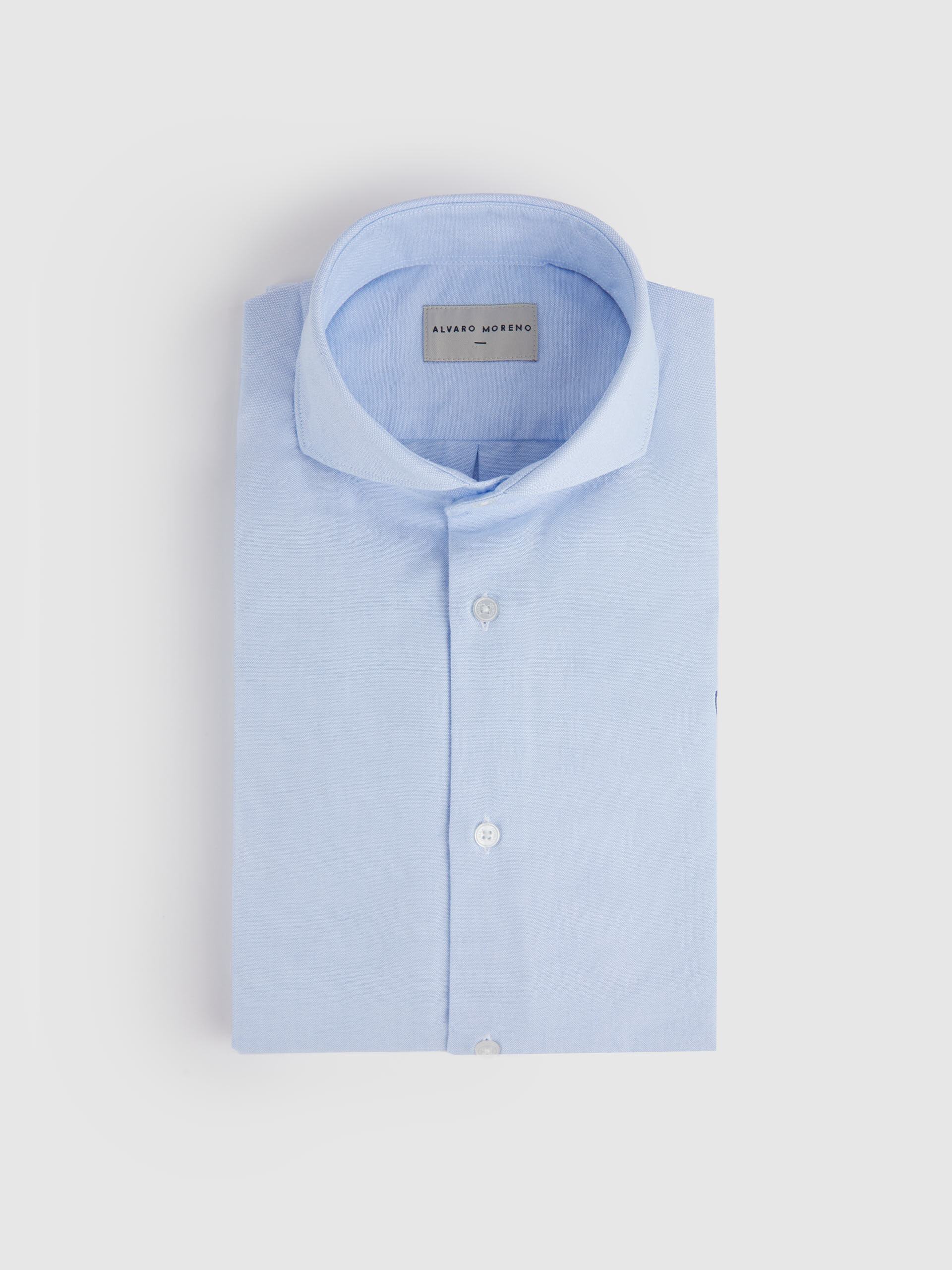 Alvaro moreno sale camisas oxford