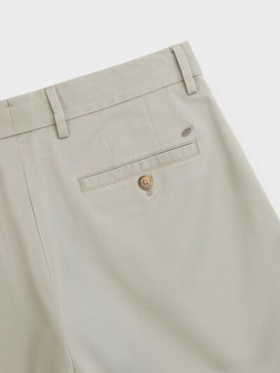 BERMUDA BASICA VERDE