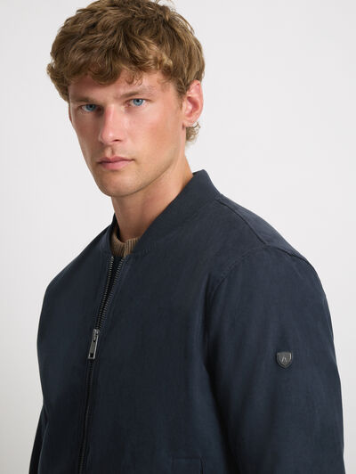 BOMBER LUKE