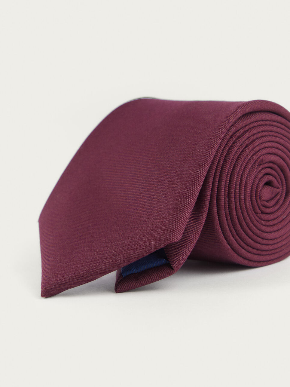 CORBATA LISA MATE