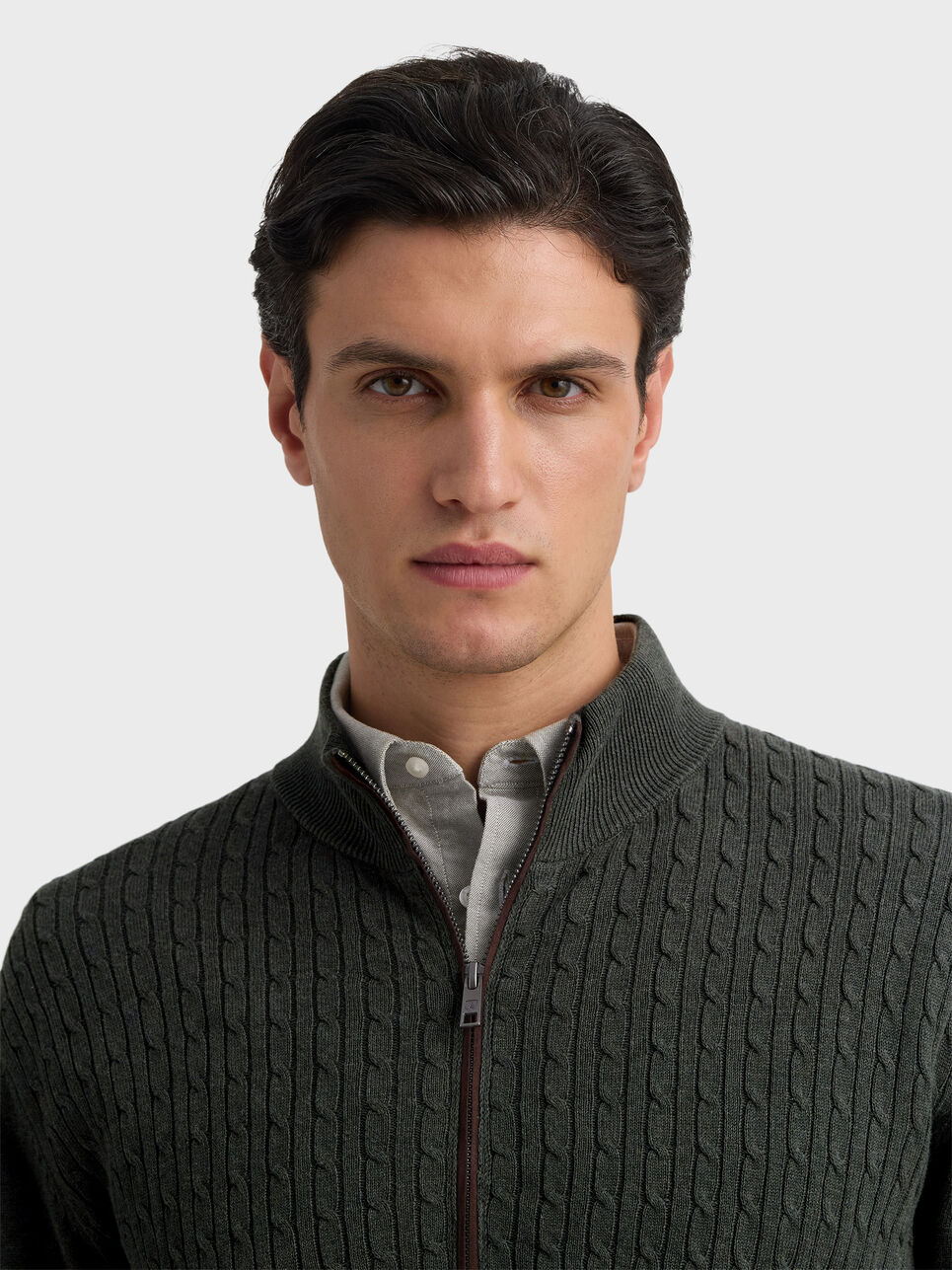 CARDIGAN OCHOS