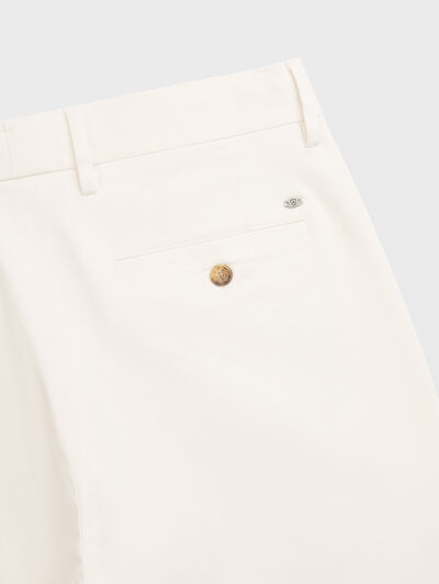 BERMUDA BASICA BLANCO