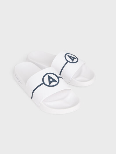 CHANCLAS LOGO BLANCO