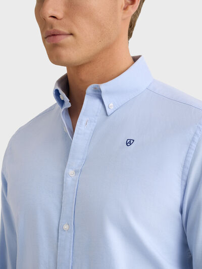 CAMISA OXFORD BASIC CELESTE
