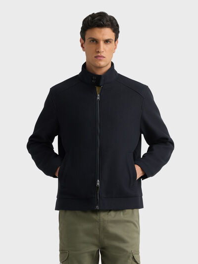 CAZADORA COMFY AZUL MARINO