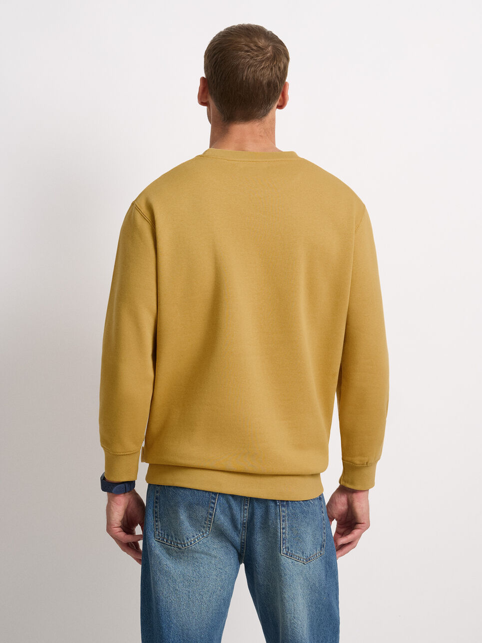SUDADERA BASICA