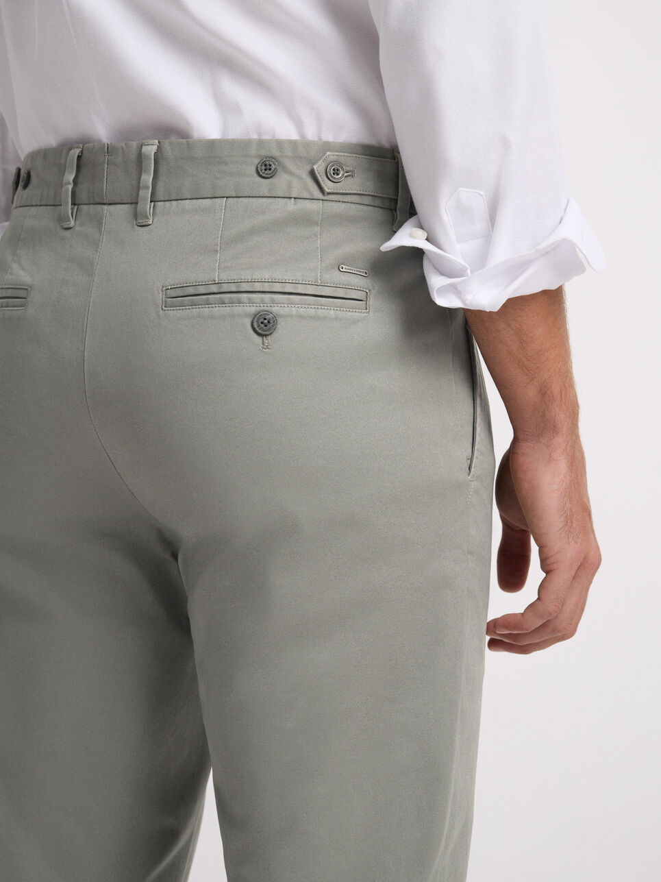 PANTALON CARROT