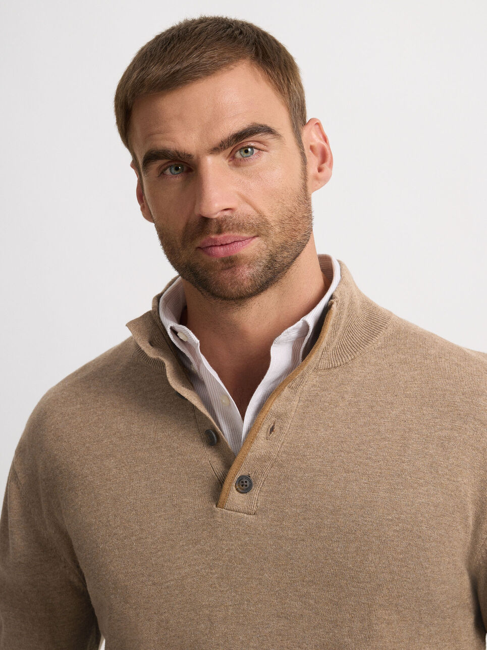 JERSEY BUTTON COLLAR